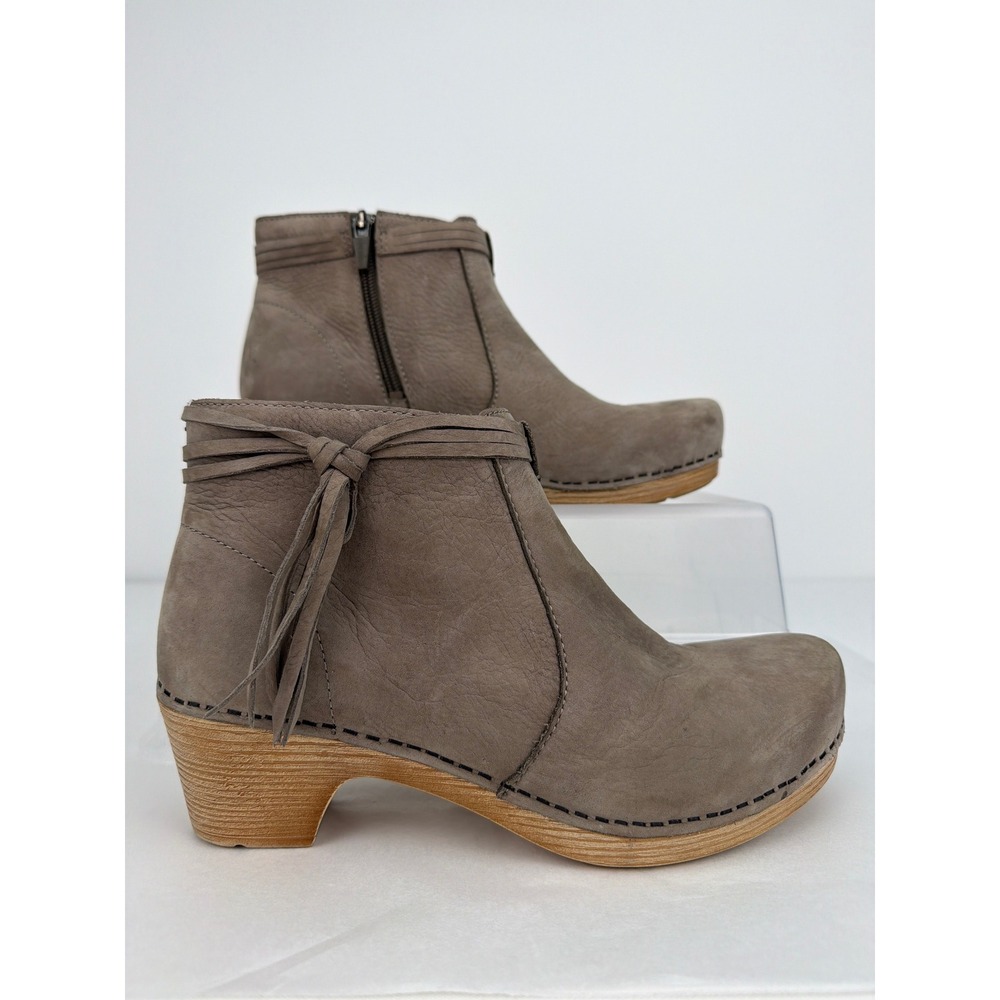 Dansko Leather Fringe Ankle Boots 40 Western Wood Boho Country Rustic